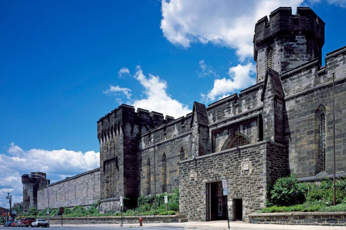 Read more about the article Eastern State Penitentiary: Haunted Prison in Philadelphia, PA