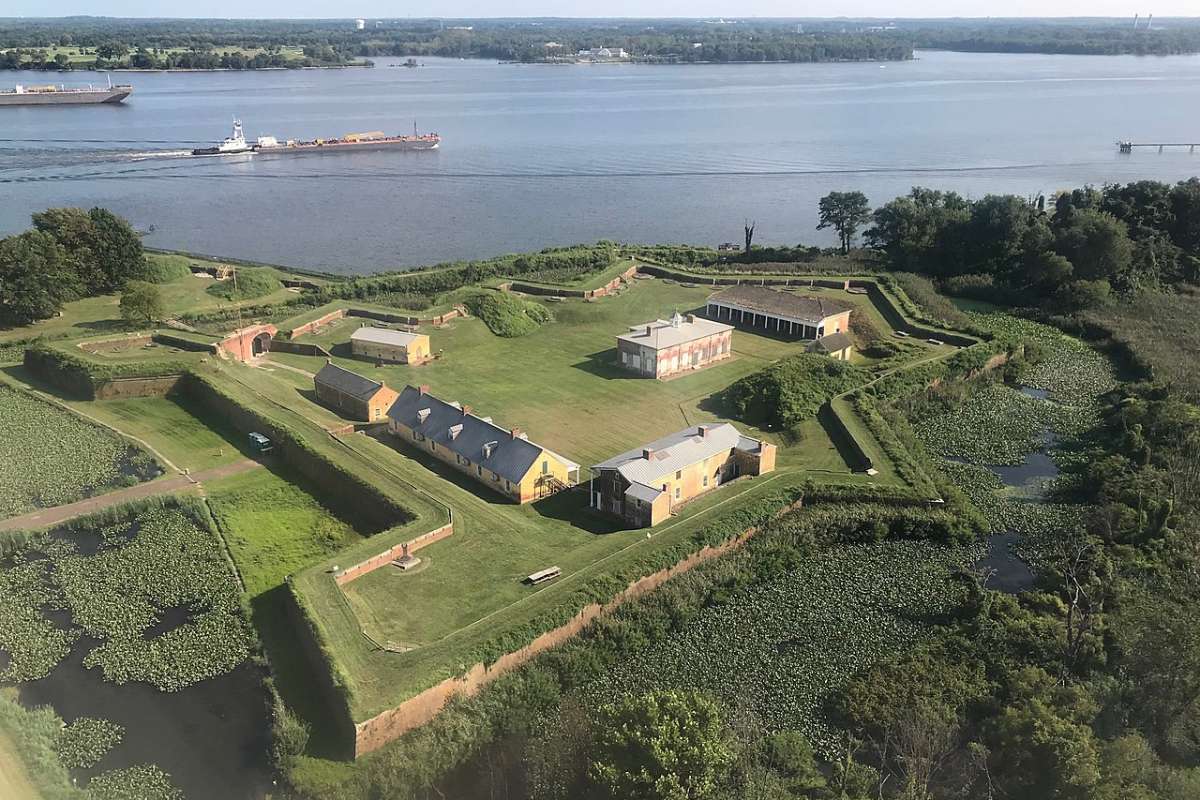 Read more about the article Fort Mifflin: Haunted Fortress in Philadelphia, PA